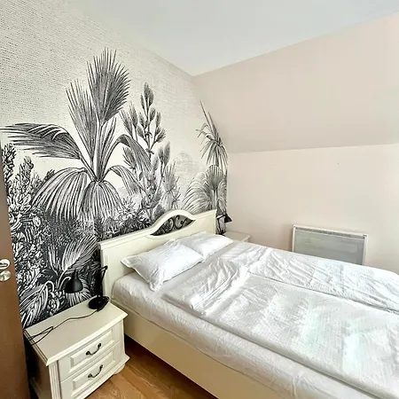 Apartment Golden Hermes *
