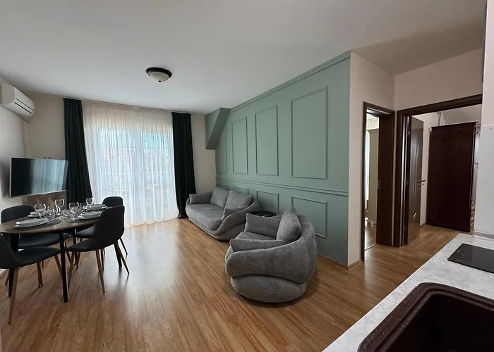 Golden Hermes Apartament *